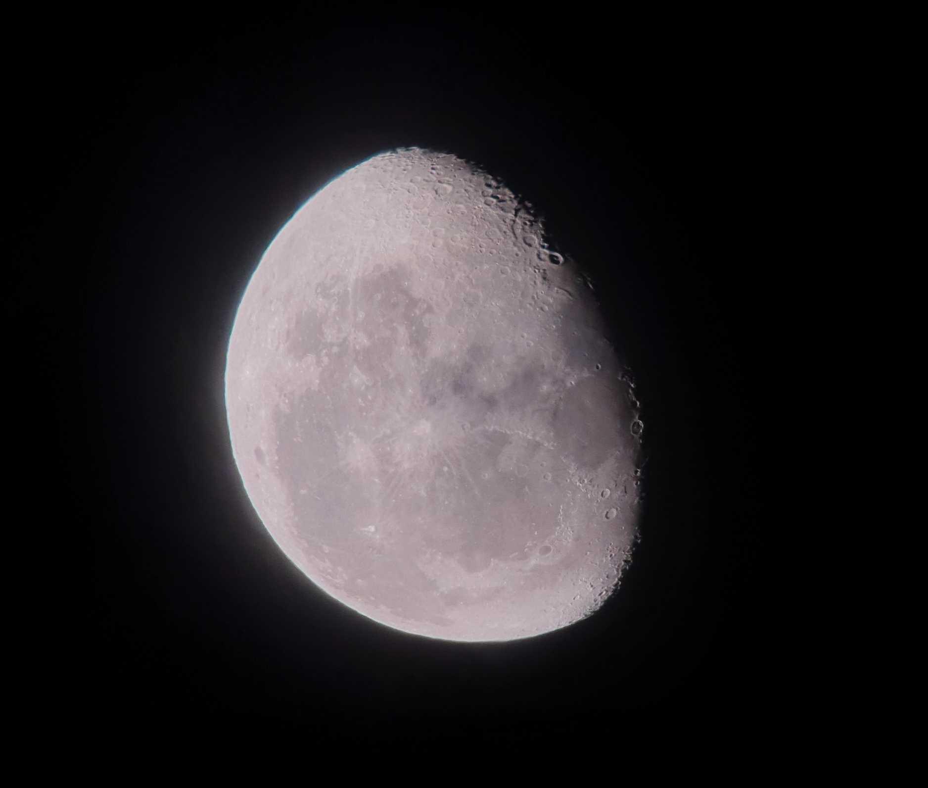 The Moon over Lebanon — waning gibbous, Lunar Day 20