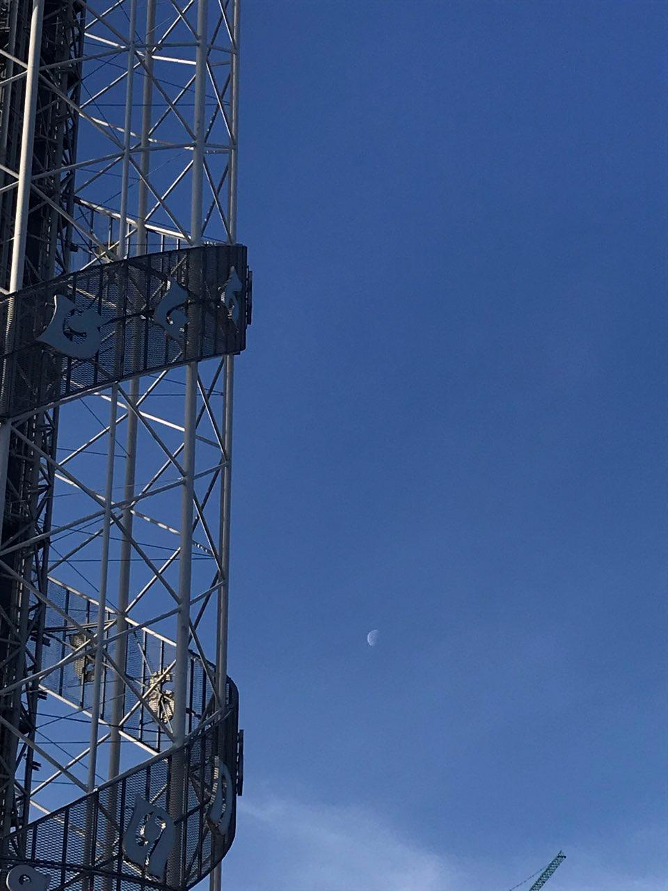 The Moon over Batumi, Georgia — last quarter, Lunar Day 22