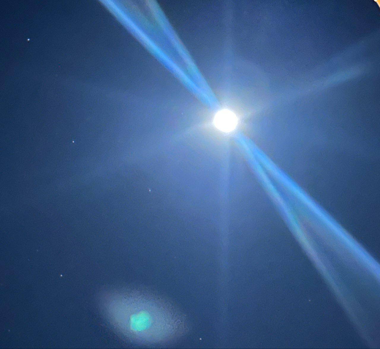 The Moon over San Fernando, España — waxing gibbous, Lunar Day 13