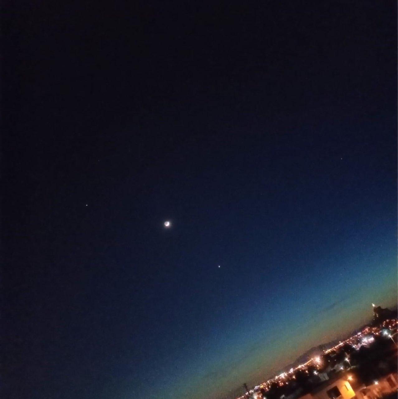 The Moon over Murcia, España — waxing crescent, Lunar Day 4