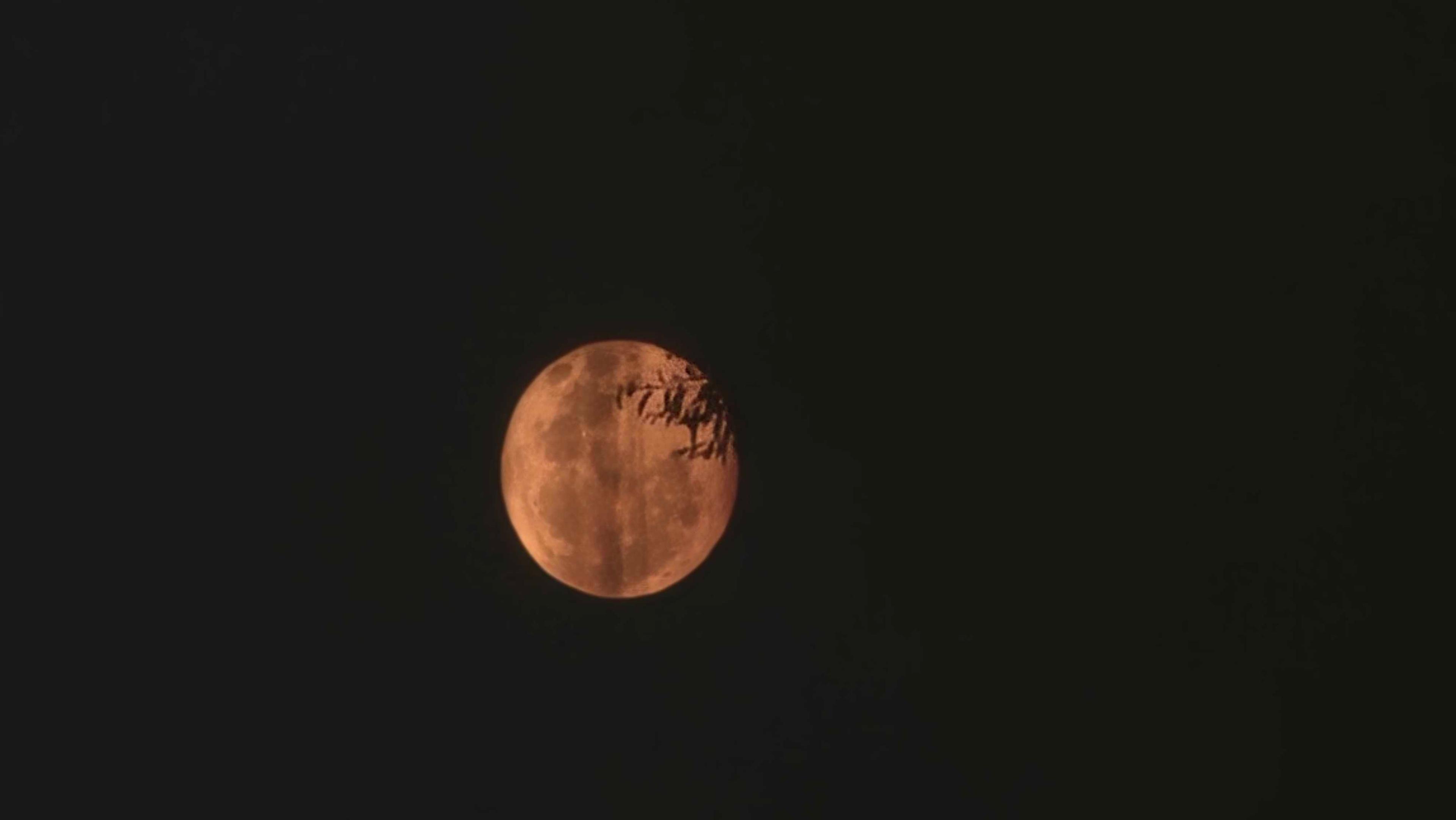 The Moon over United Kingdom — full moon, Lunar Day 17