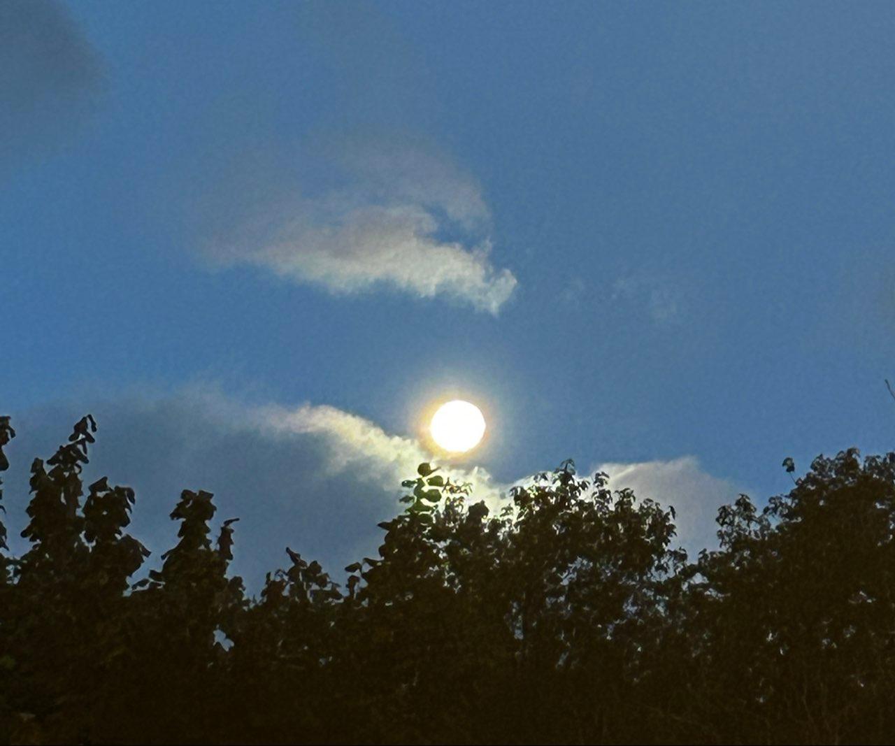 The Moon over Grenoble, France — full moon, Lunar Day 16