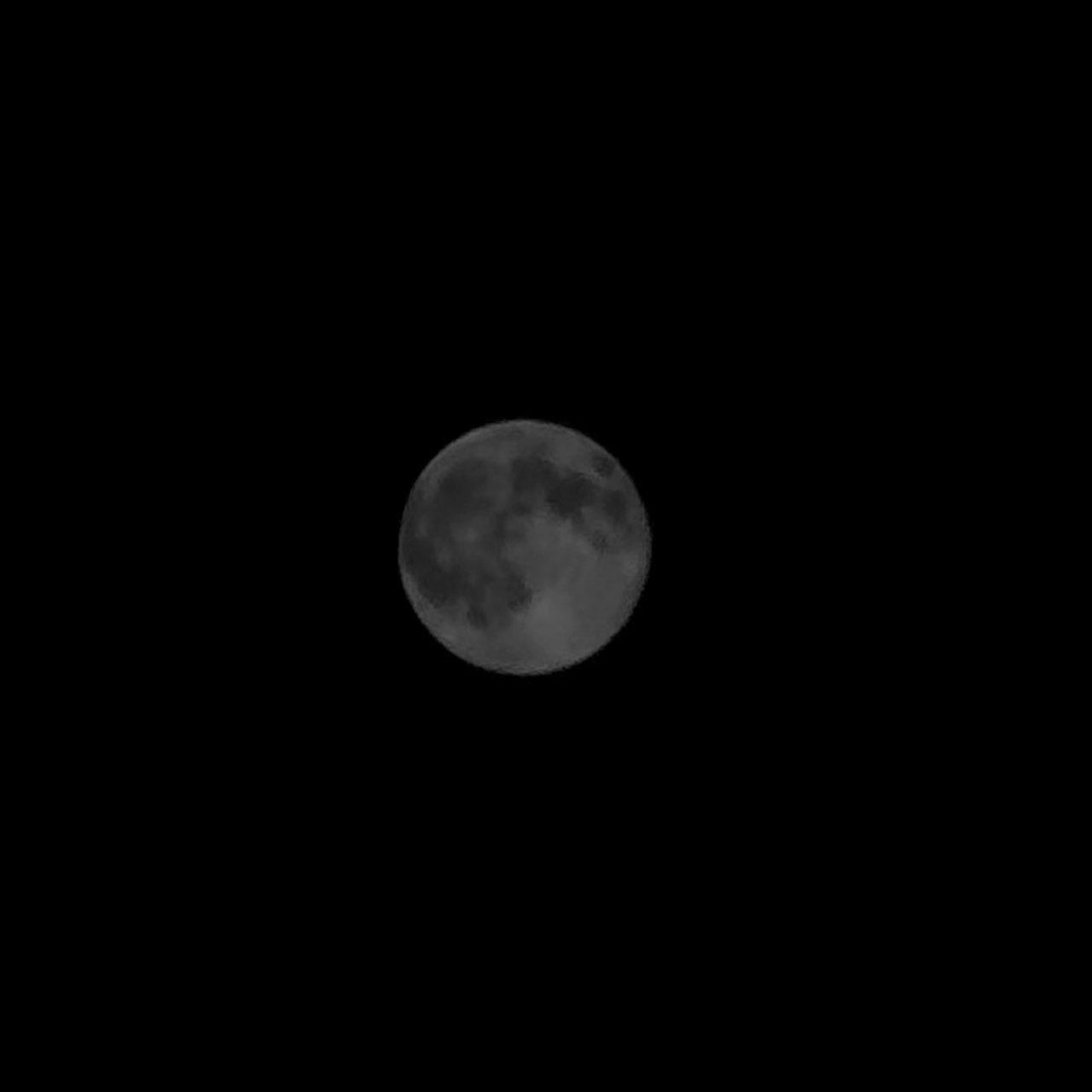 The Moon over Castleford, United Kingdom — full moon, Lunar Day 15