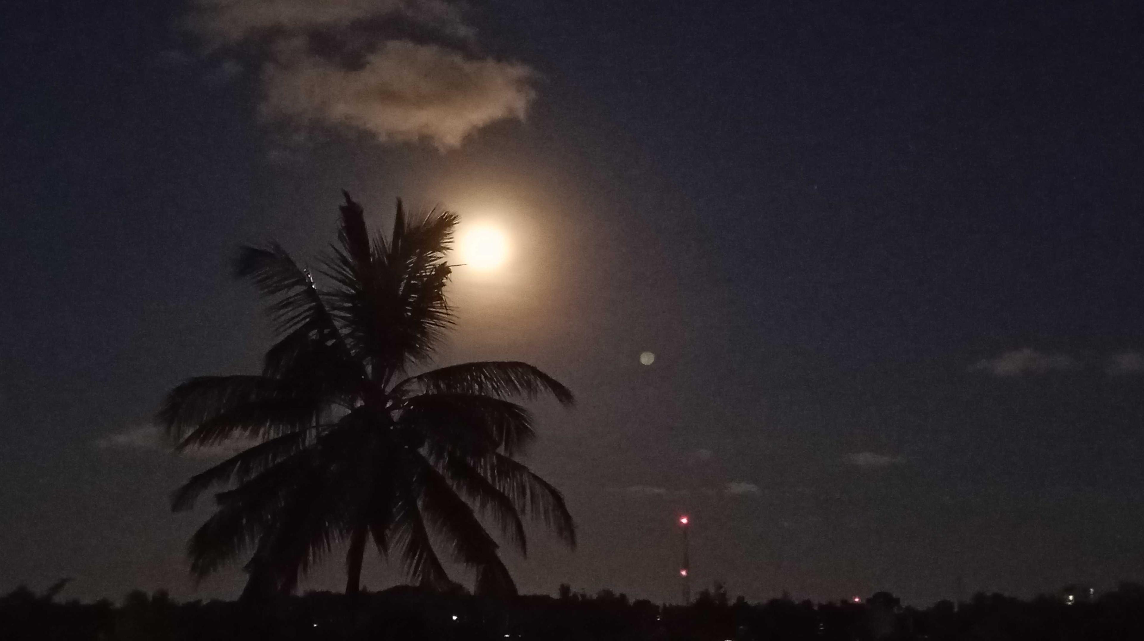 The Moon over Kilifi, Kenya — full moon, Lunar Day 15