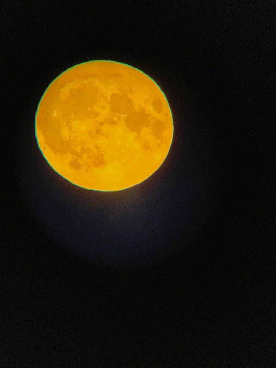 The Moon over Weert, Nederland — full moon, Lunar Day 15