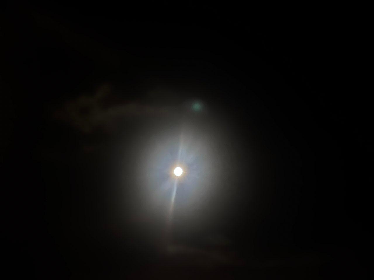 The Moon over Azuqueca de Henares, España — waxing gibbous, Lunar Day 13