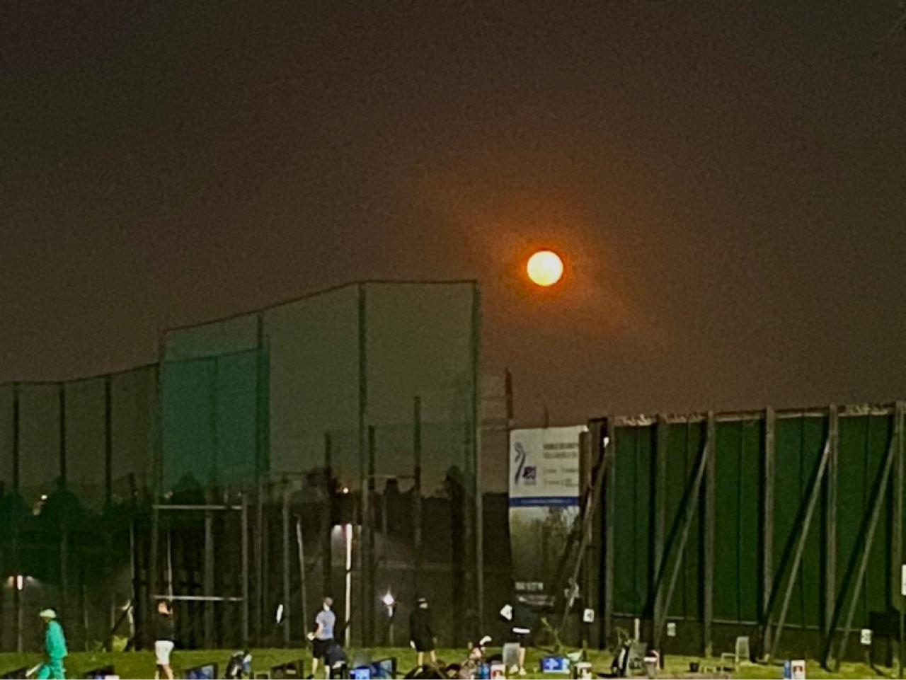 The Moon over Sandton, South Africa — full moon, Lunar Day 17