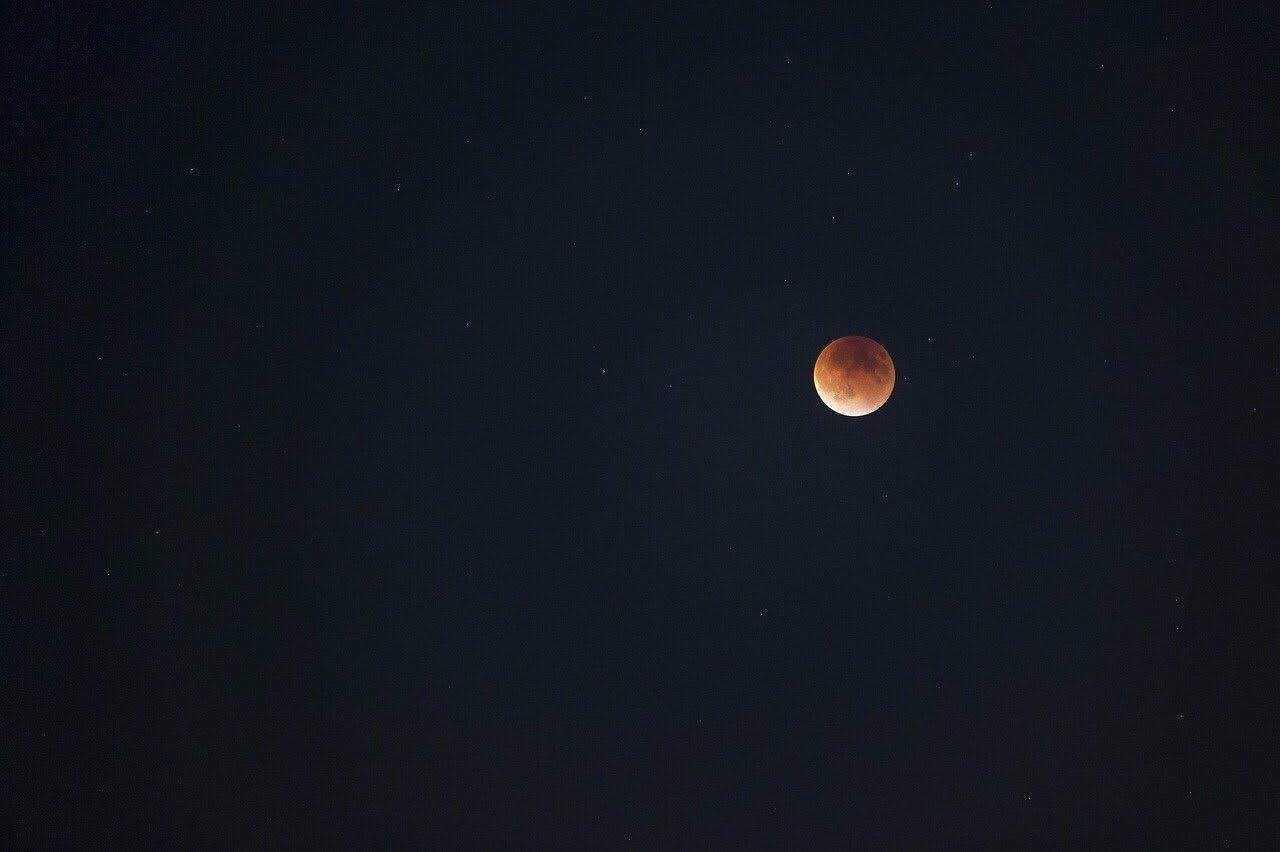The Moon over Cuautitlán, México — waning gibbous, Lunar Day 19