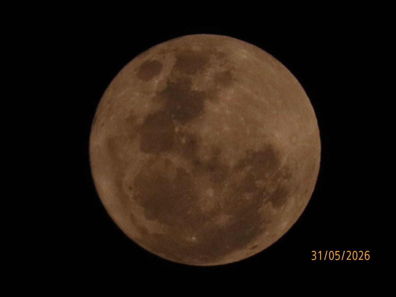 The Moon over Bundaberg East, Australia — full moon, Lunar Day 16