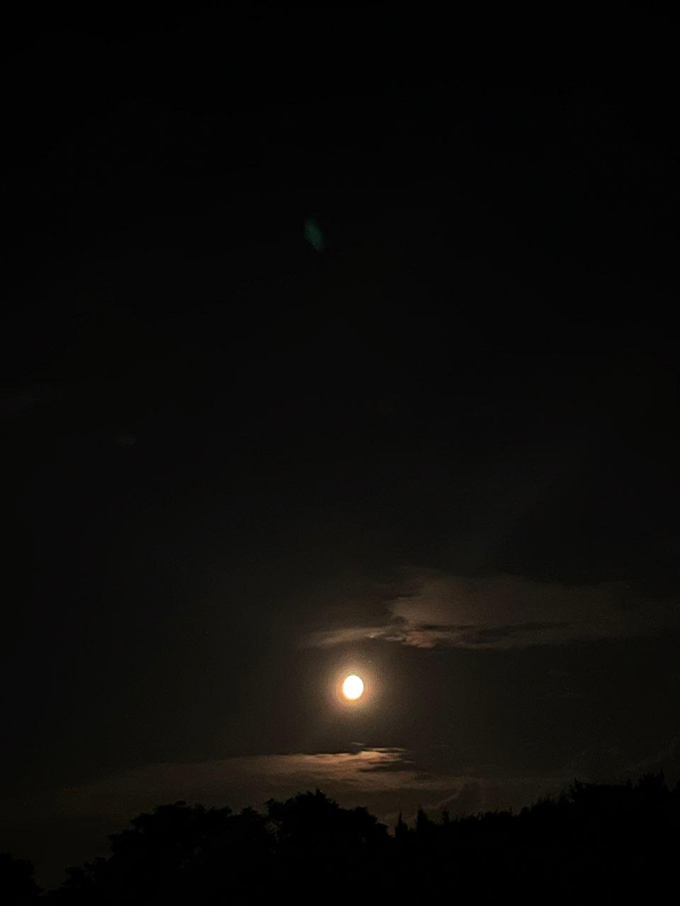 The Moon over Ehlscheid, Germany — waxing gibbous, Lunar Day 13