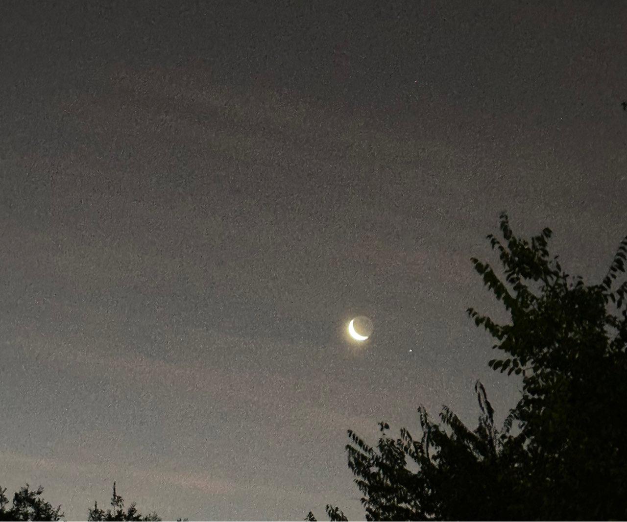The Moon over Adelaide, Australia — waxing crescent, Lunar Day 4