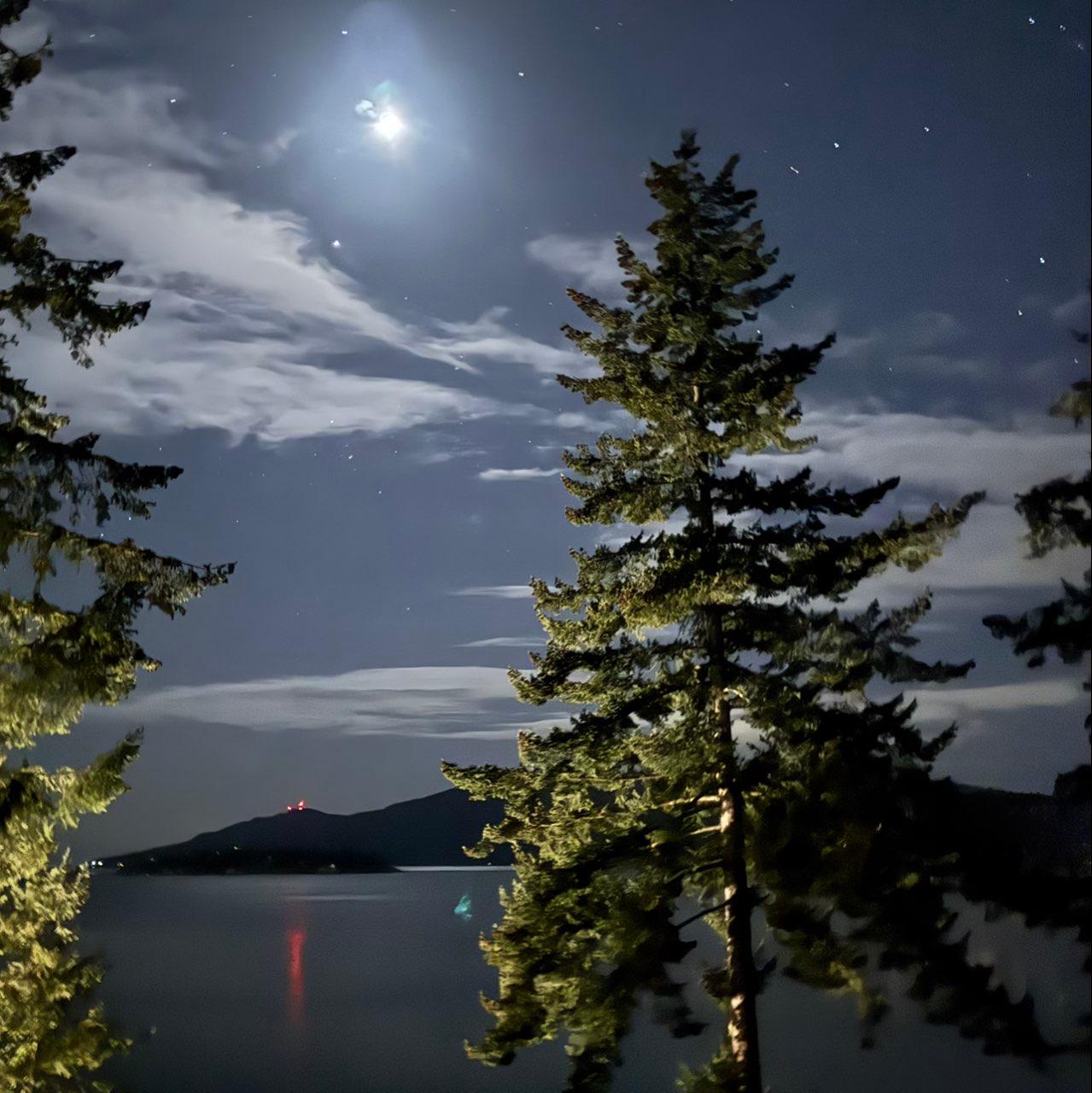The Moon over Tofino, Canada — waxing crescent, Lunar Day 6