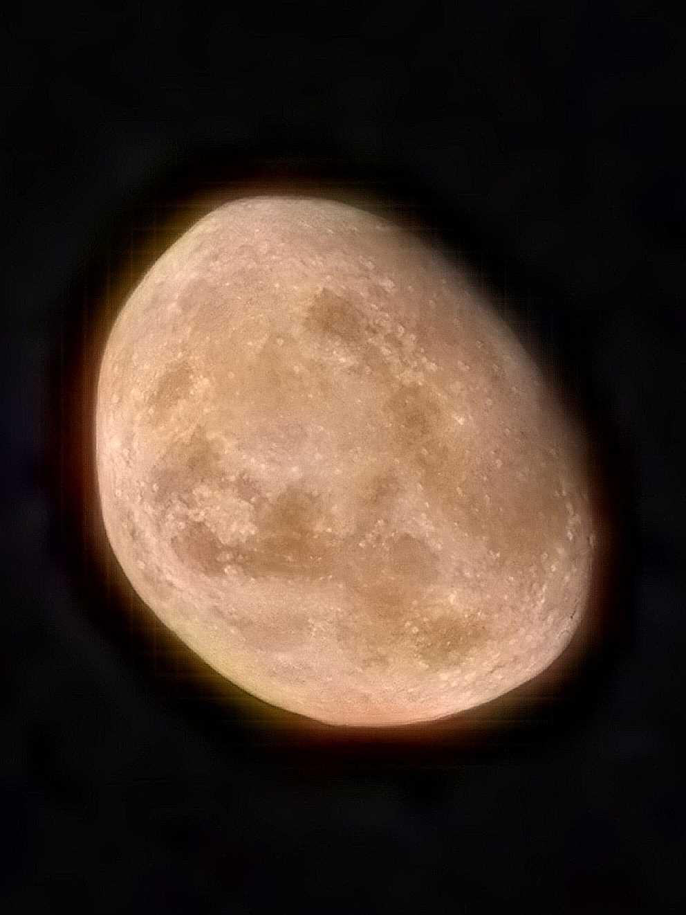 The Moon over Centurion, South Africa — waxing gibbous, Lunar Day 12