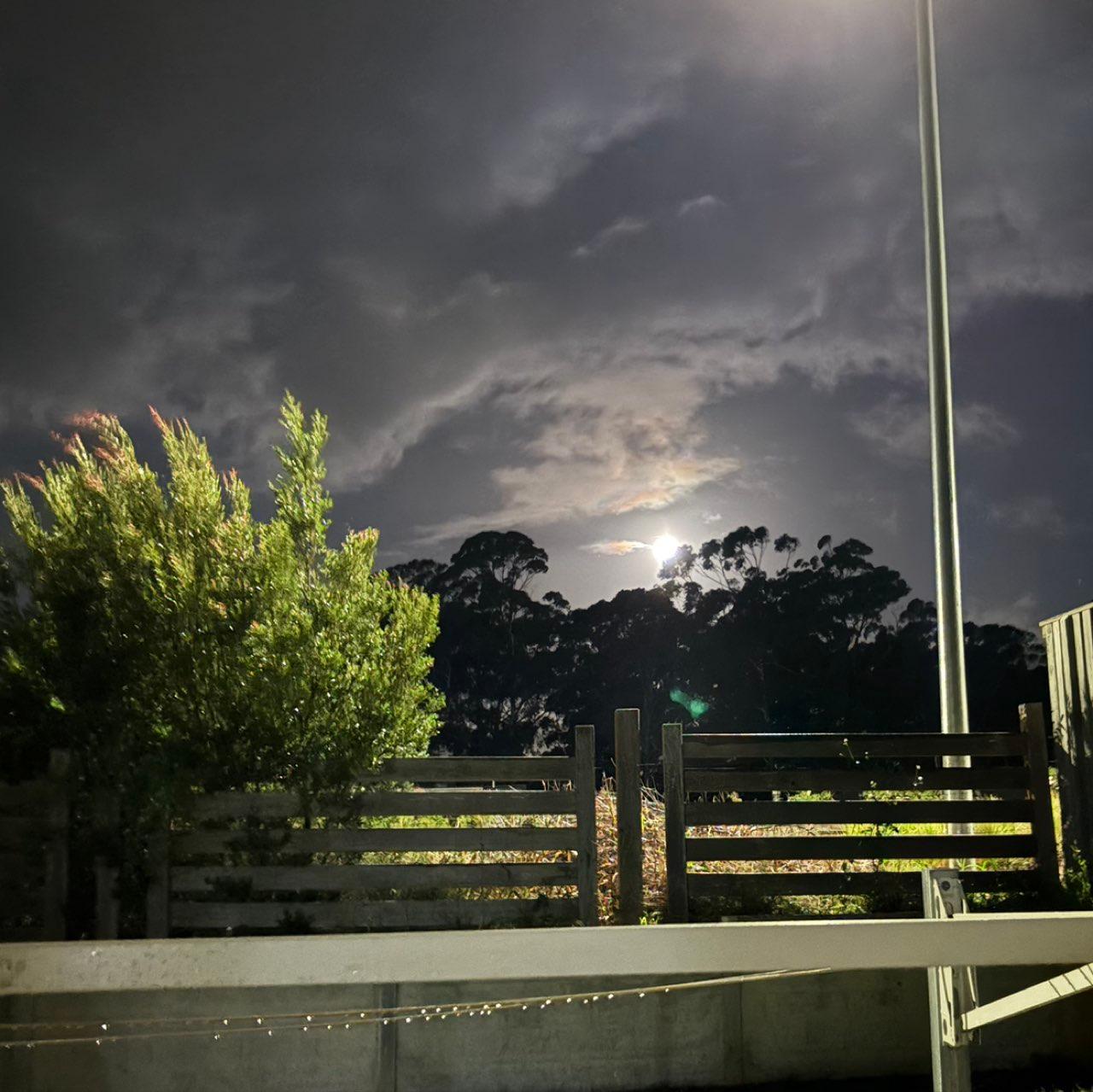 The Moon over Port Macquarie, Australia — waning gibbous, Lunar Day 19