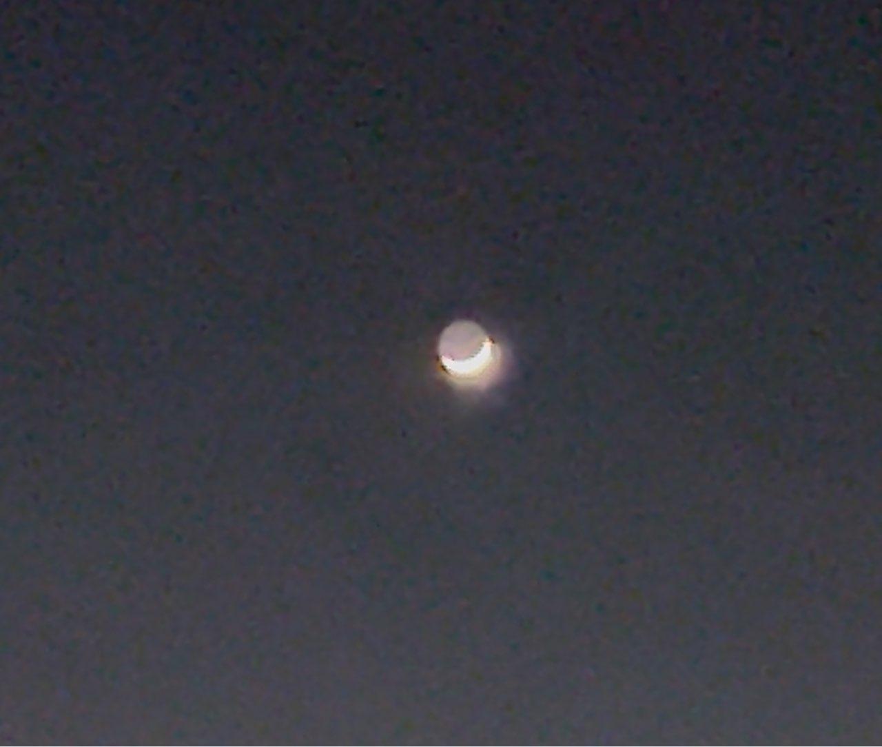 The Moon over Prato, Italia — waxing crescent, Lunar Day 4
