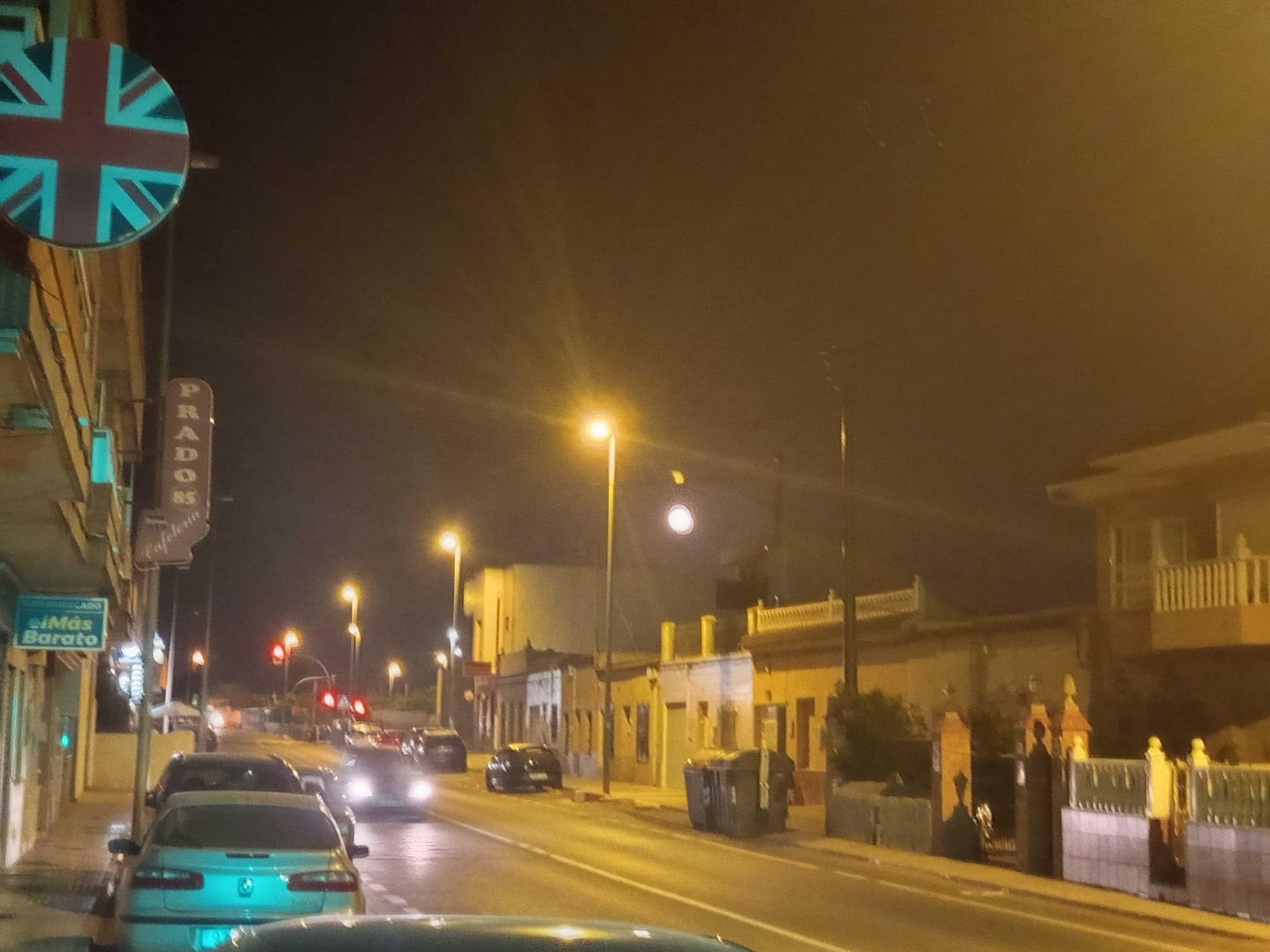 The Moon over Cartagena, España — full moon, Lunar Day 18