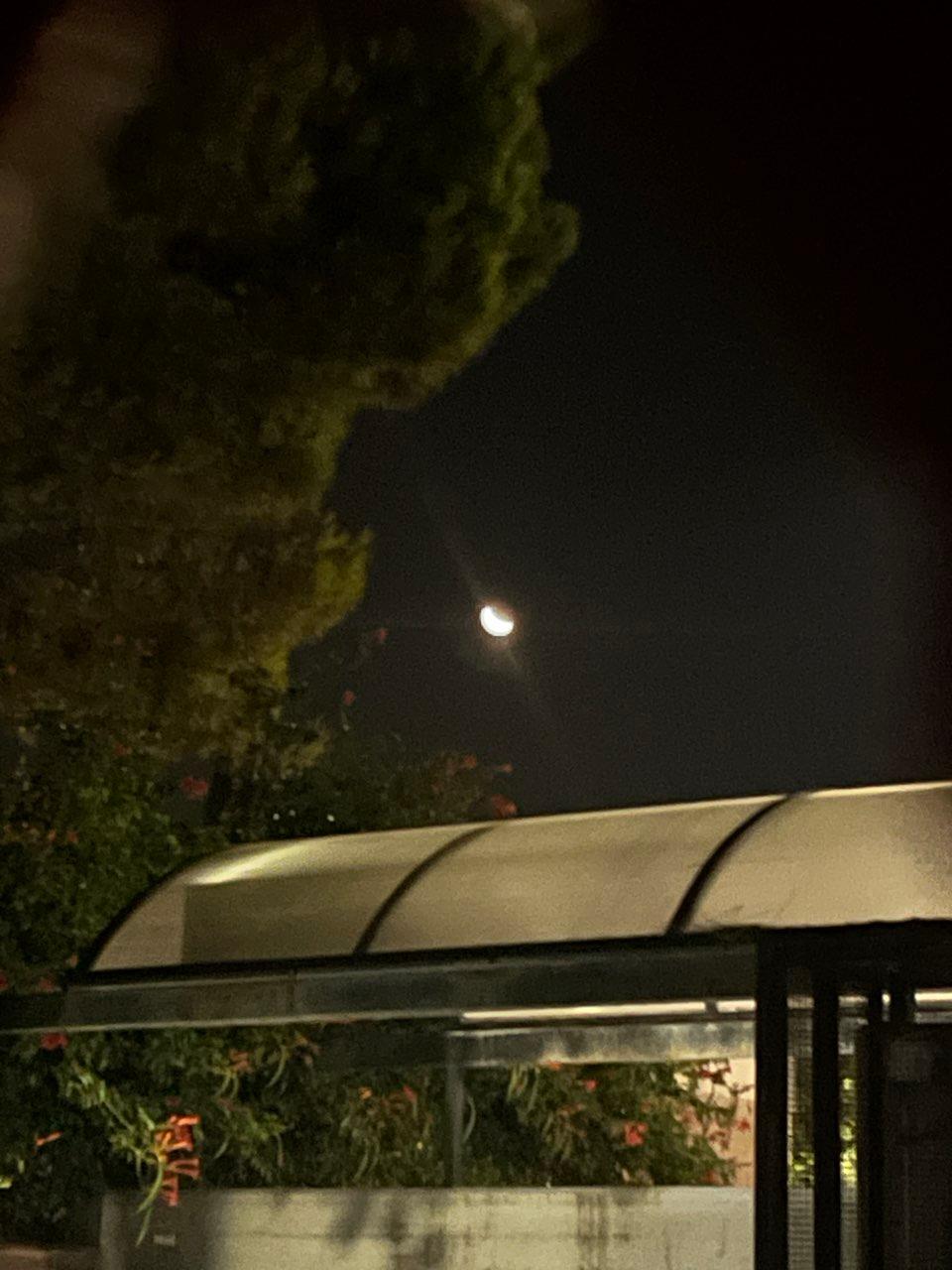 The Moon over Bari, Italy — waning crescent, Lunar Day 24