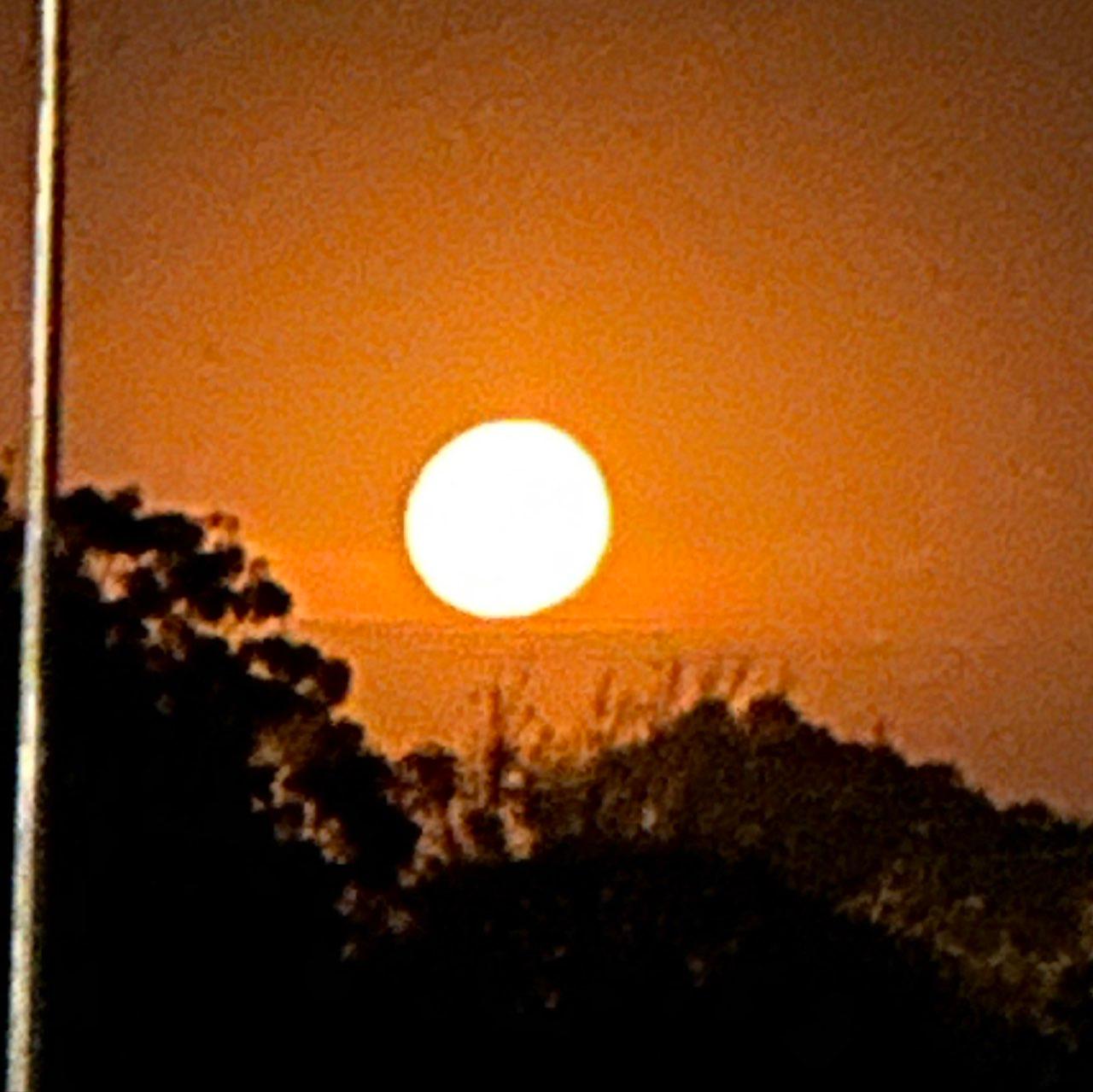 The Moon over Shepparton, Australia — waning gibbous, Lunar Day 18