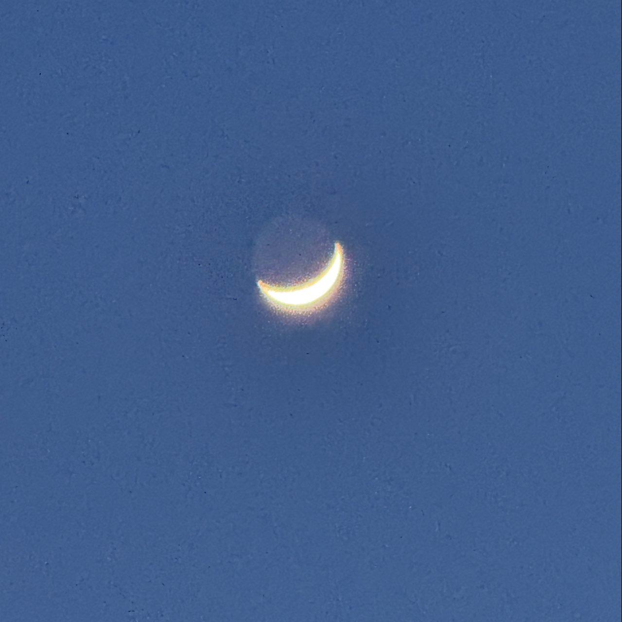 The Moon over Kluisbergen, België — waxing crescent, Lunar Day 5
