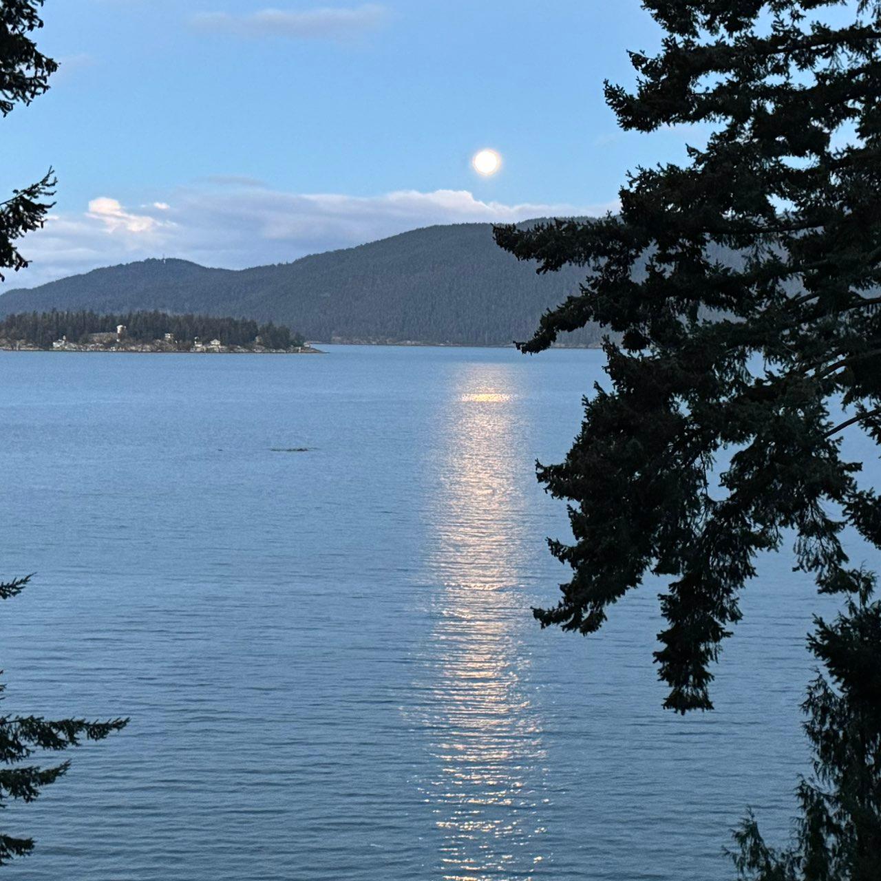 The Moon over Sunshine Coast, Canada — full moon, Lunar Day 15