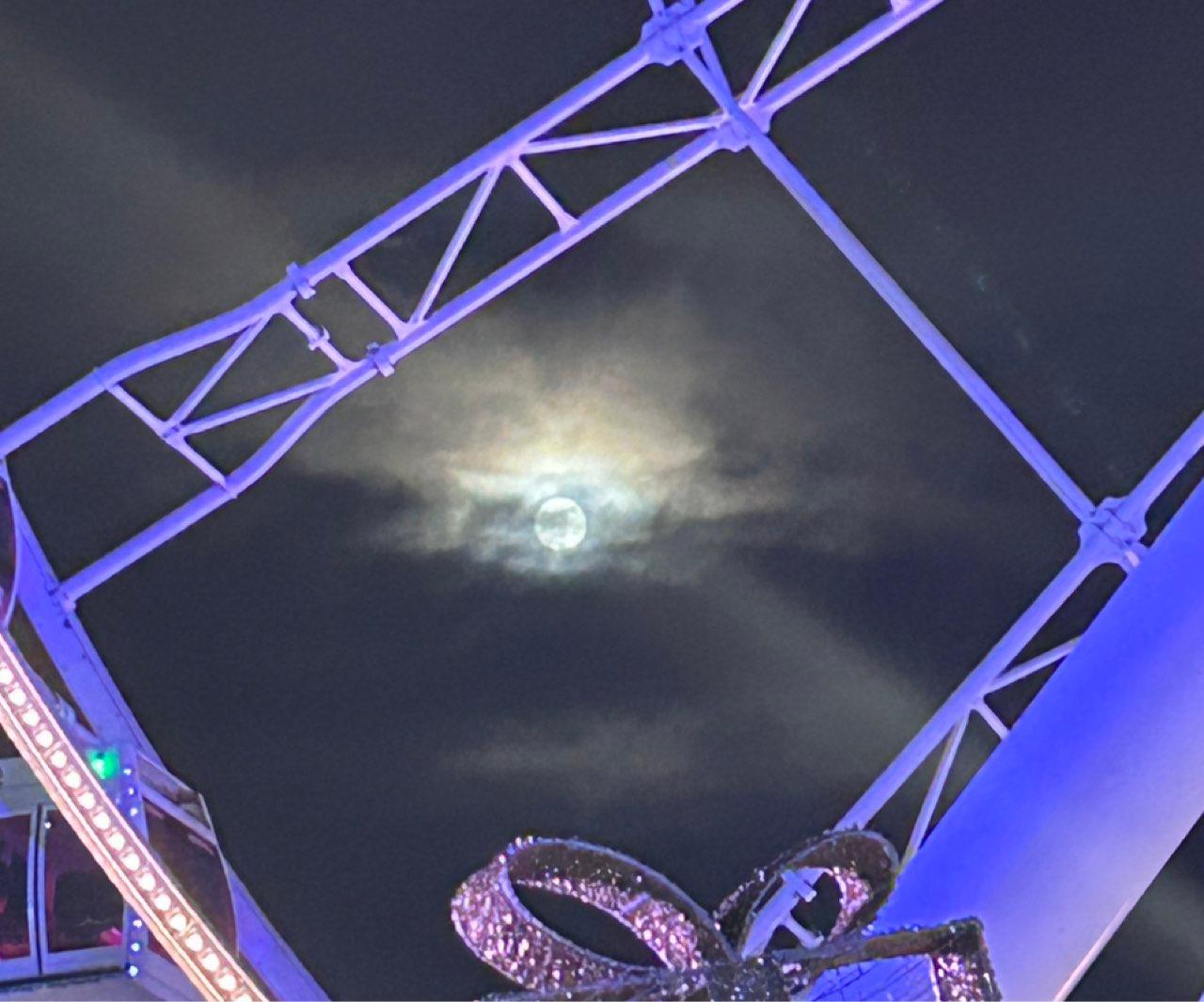 The Moon over Montréal, Canada — full moon, Lunar Day 15