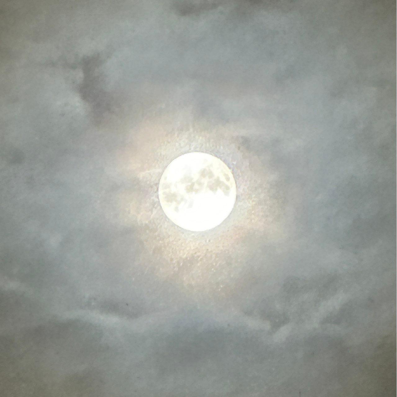 The Moon over Örebro, Sverige — full moon, Lunar Day 15