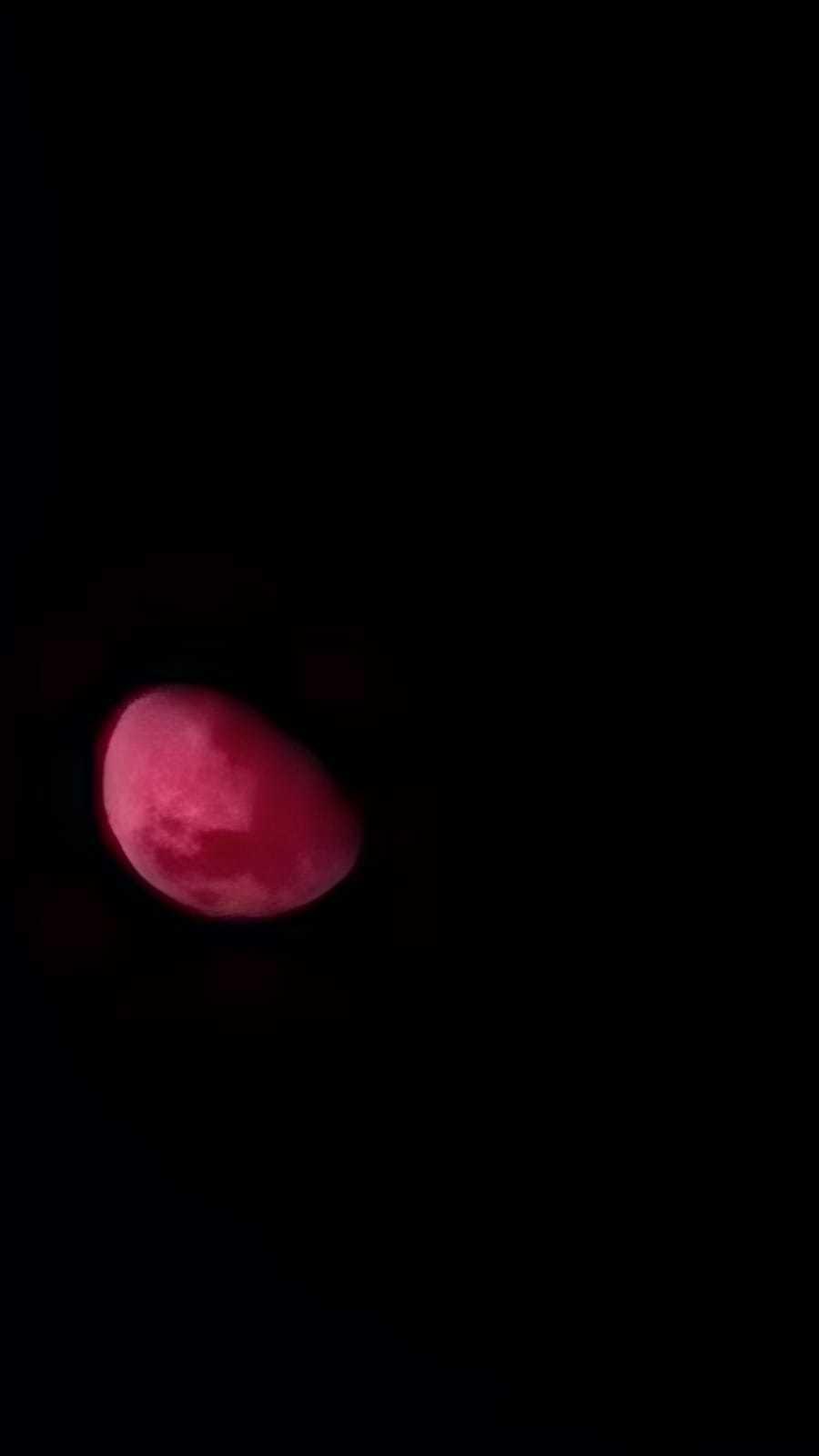 The Moon over Kempton Park, South Africa — waxing gibbous, Lunar Day 11