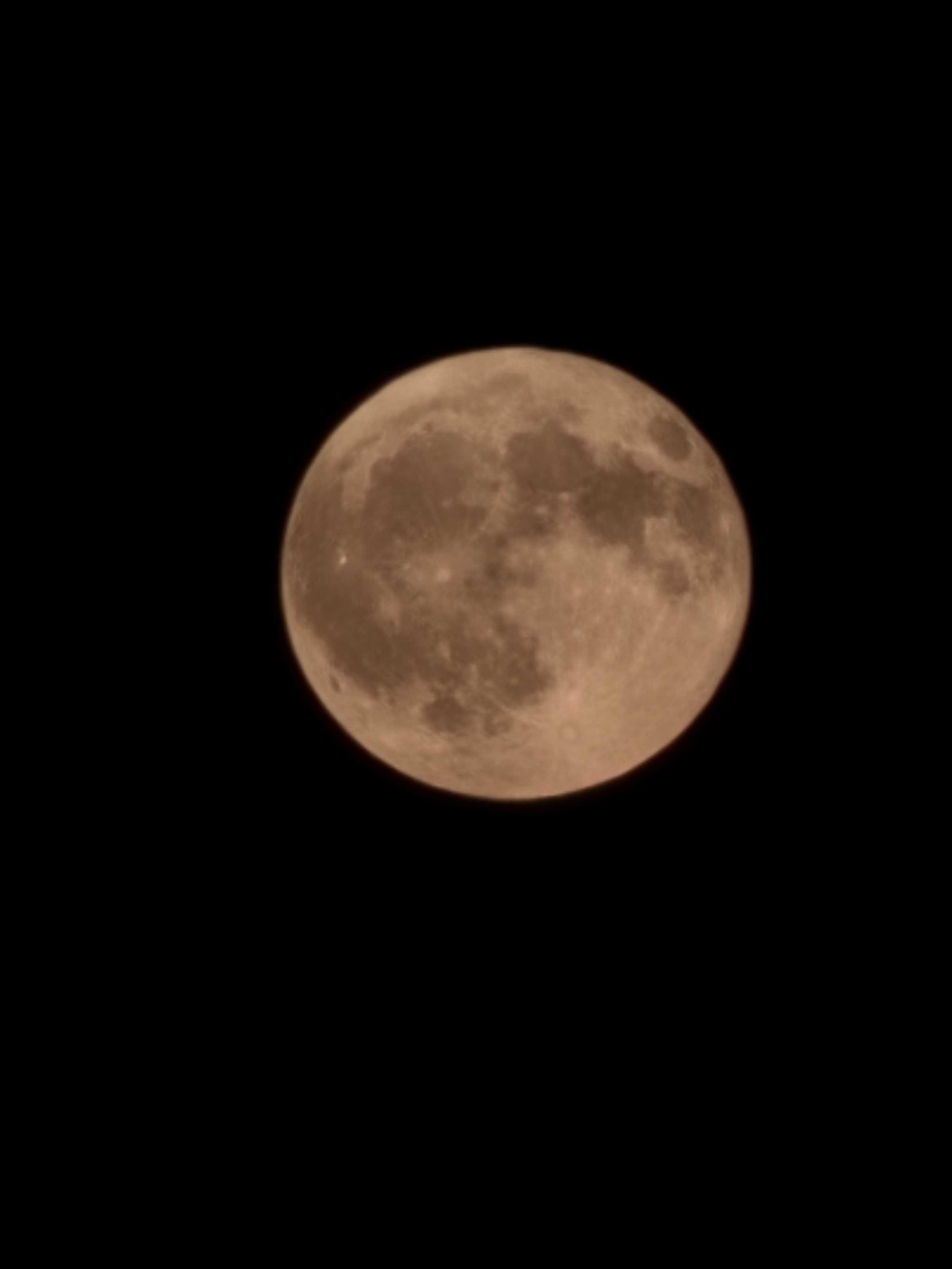 The Moon over Katwijk aan Zee, Nederland — full moon, Lunar Day 16