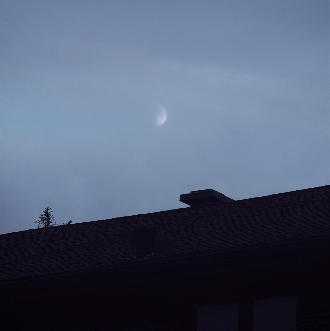 The Moon over Toronto, Canada — first quarter, Lunar Day 9