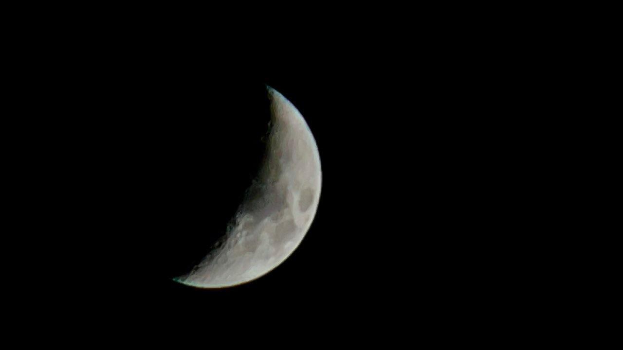 The Moon over Mahón, España — first quarter, Lunar Day 7