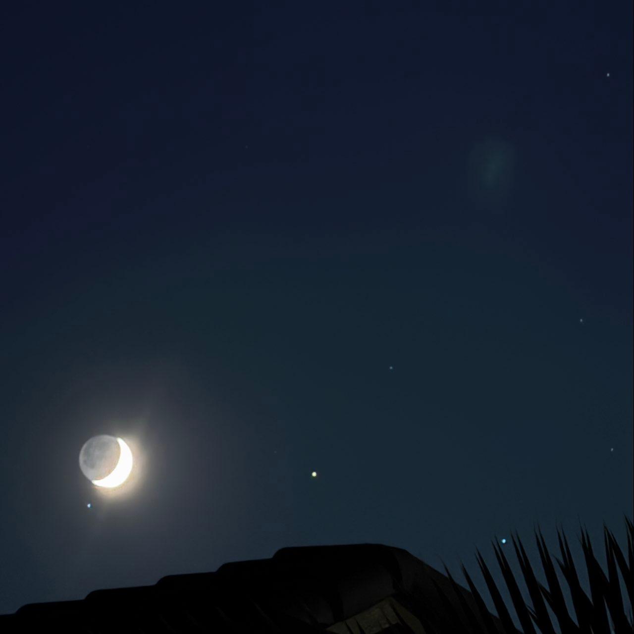 The Moon over El Paso, United States — waxing crescent, Lunar Day 6