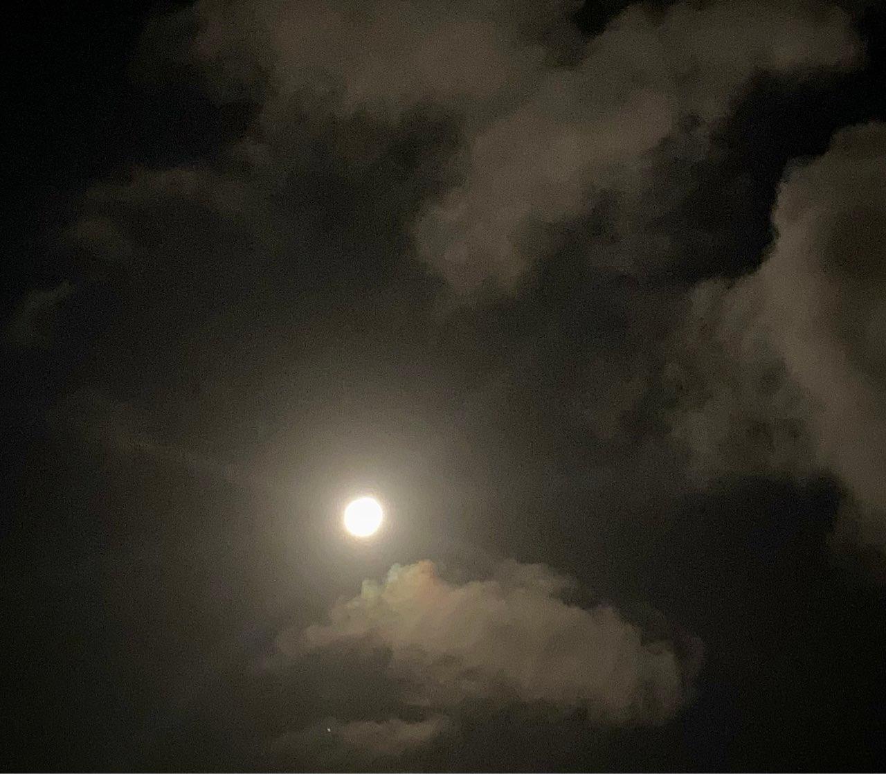 The Moon over Rye, Australia — full moon, Lunar Day 15