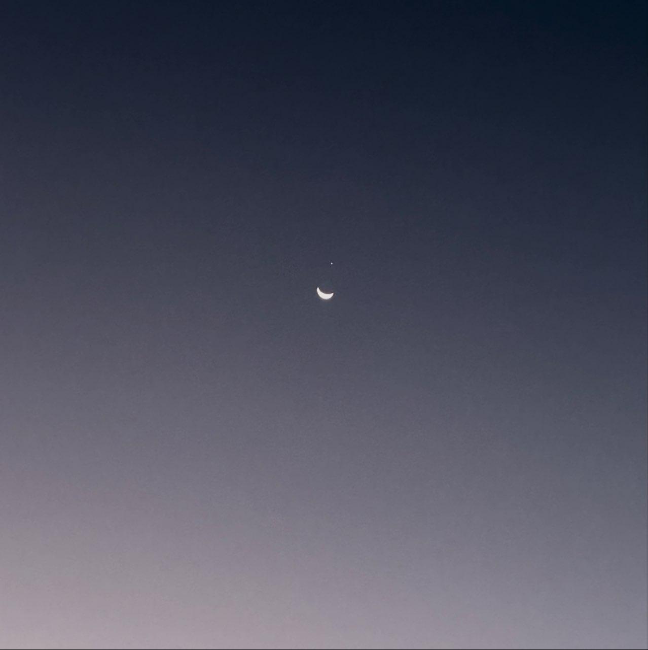 The Moon over Darlington, United States — waning crescent, Lunar Day 26