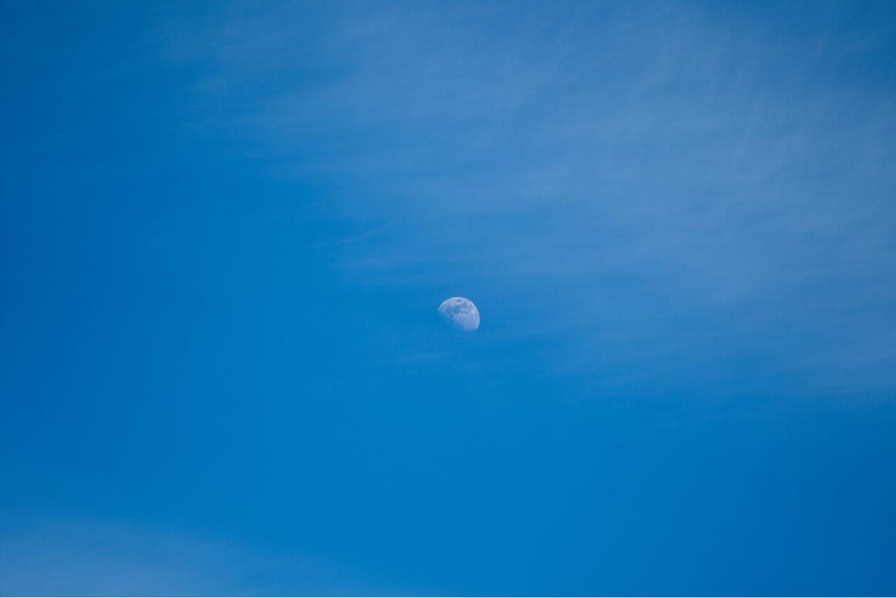 The Moon over Oakville, Canada — waxing gibbous, Lunar Day 10