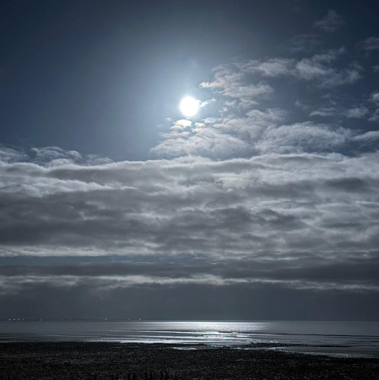 The Moon over Newcastle, United Kingdom — full moon, Lunar Day 15