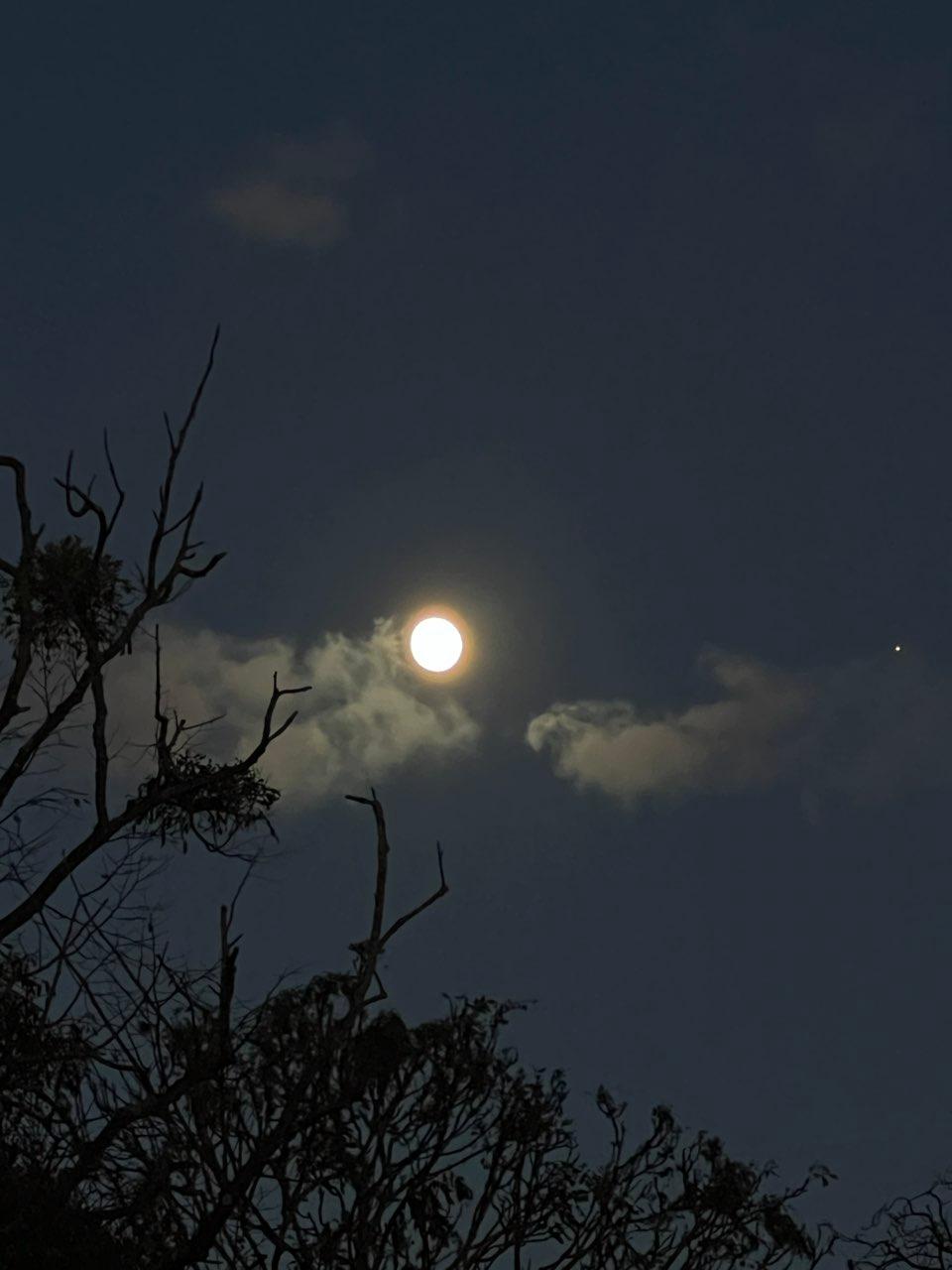 The Moon over Suresnes, France — full moon, Lunar Day 13