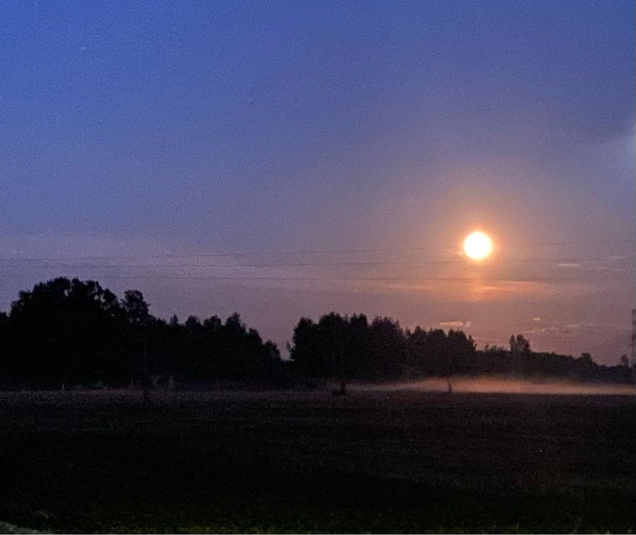 The Moon over Brenguļu pag., Latvia — full moon, Lunar Day 15