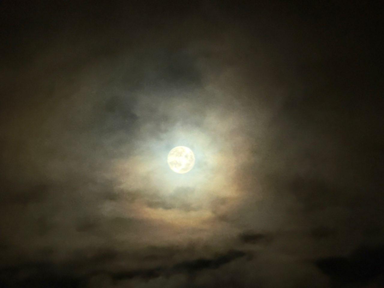 The Moon over St Albans, United Kingdom — full moon, Lunar Day 15
