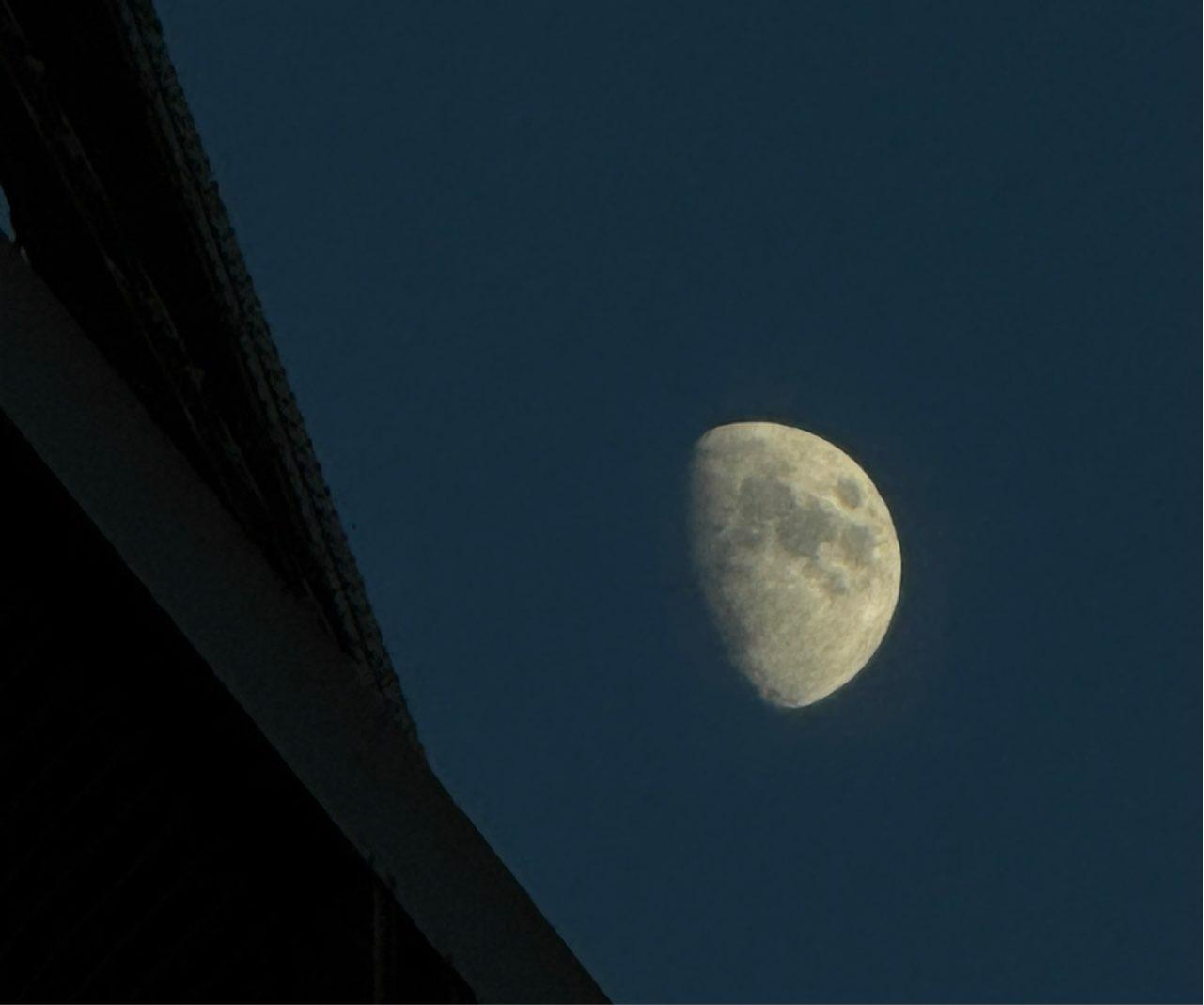 The Moon over Paris, France — waxing gibbous, Lunar Day 10