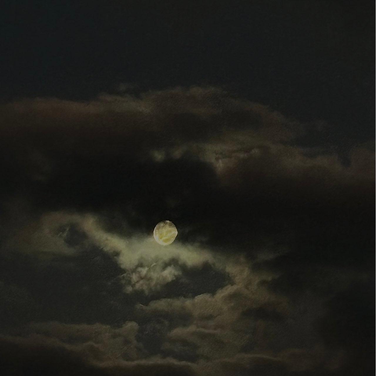 The Moon over Tallawong, Australia — full moon, Lunar Day 15