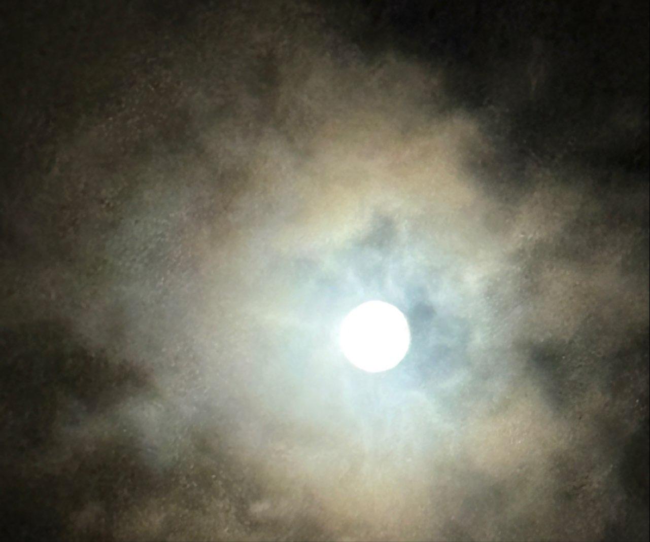 The Moon over Tamworth, United Kingdom — full moon, Lunar Day 16
