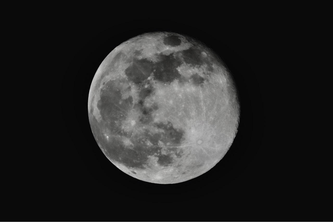 The Moon over Bochum, Deutschland — full moon, Lunar Day 16
