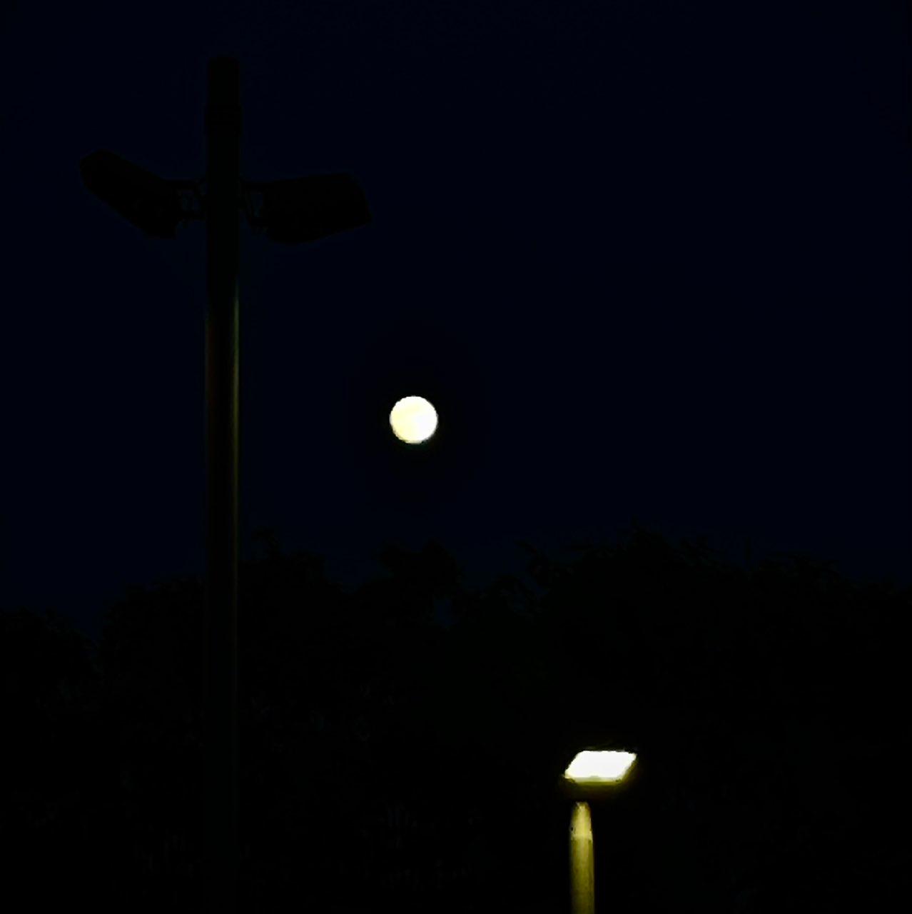 The Moon over Sant Joan Despí, España — full moon, Lunar Day 15