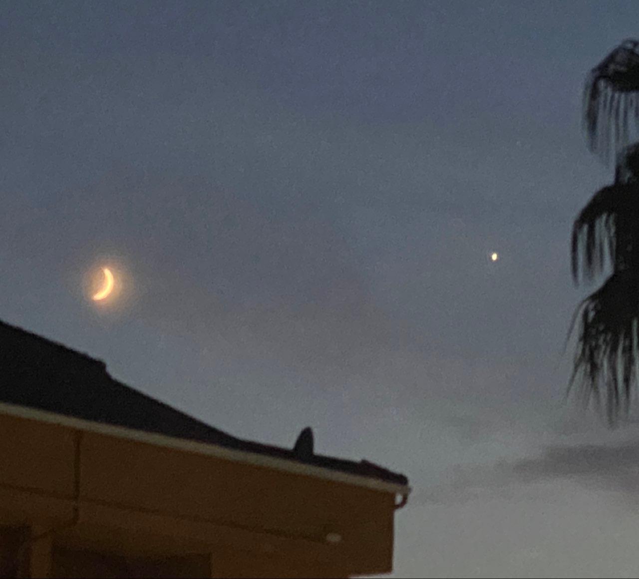 The Moon over Denia, España — waxing crescent, Lunar Day 5