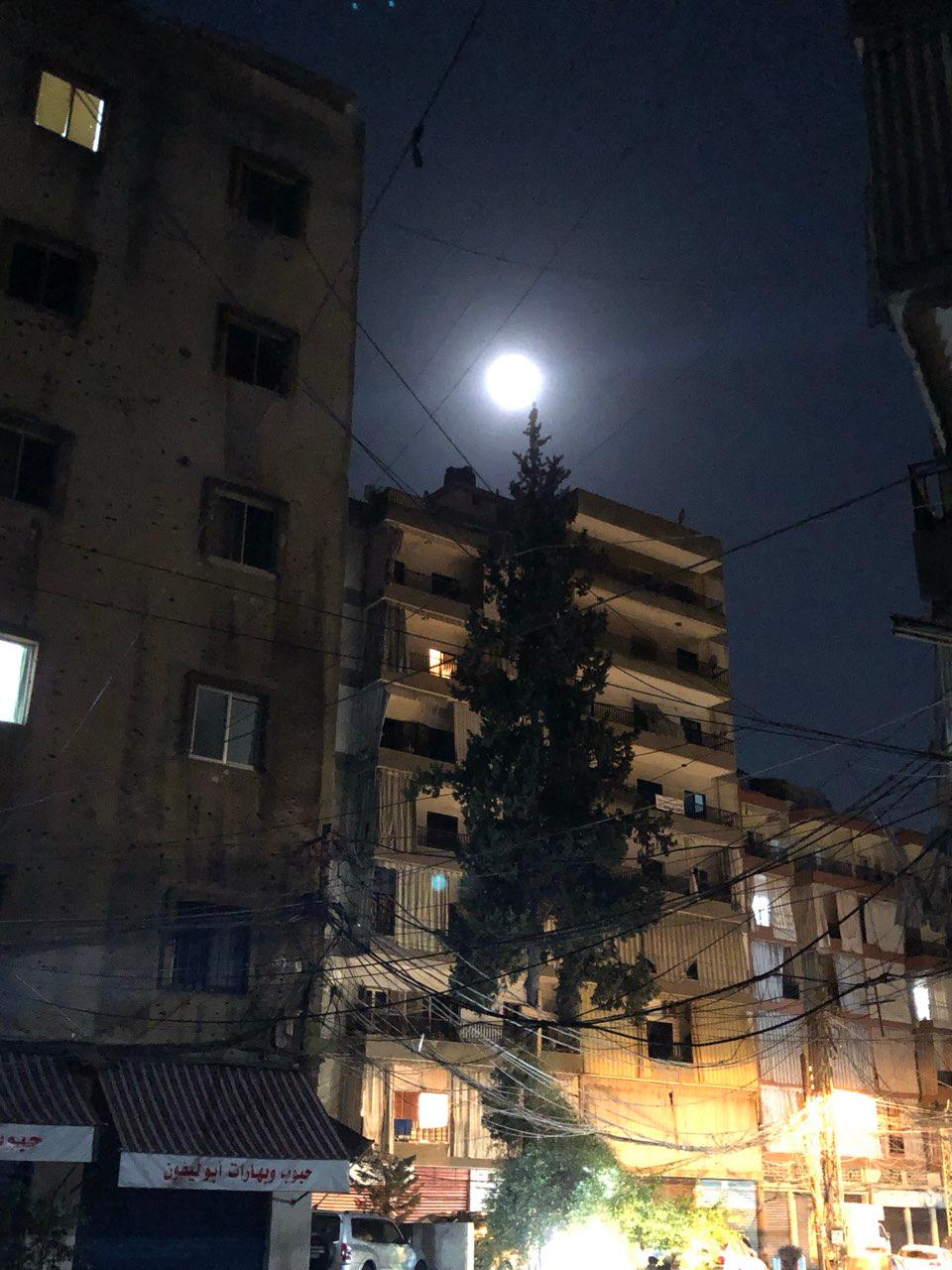 The Moon over Lebanon — full moon, Lunar Day 16