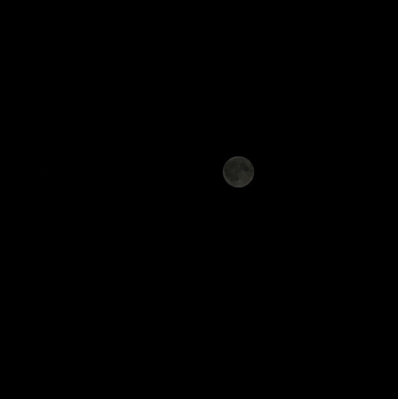 The Moon over Saint-Cyr-au-Mont-d'Or, France — full moon, Lunar Day 16