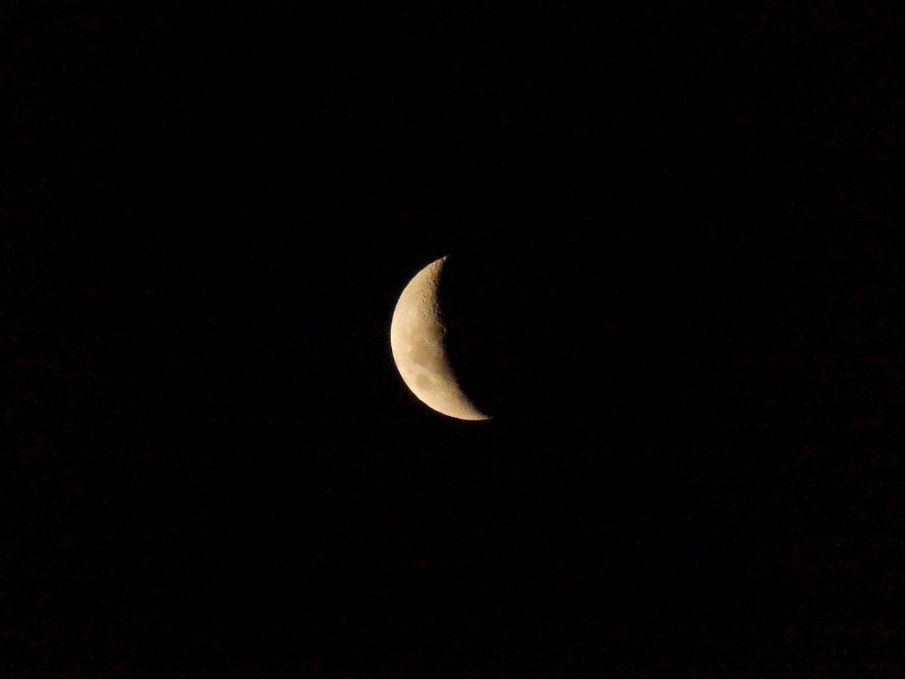 The Moon over Adelaide, Australia — first quarter, Lunar Day 6