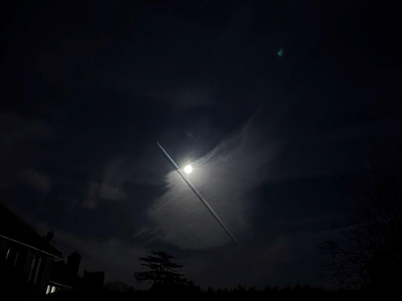 The Moon over Weybridge, United Kingdom — full moon, Lunar Day 16