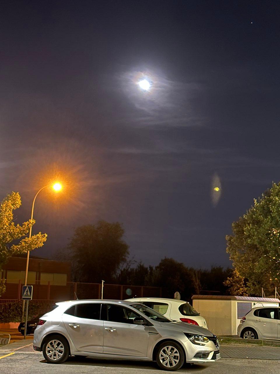 The Moon over Leganés, España — full moon, Lunar Day 14