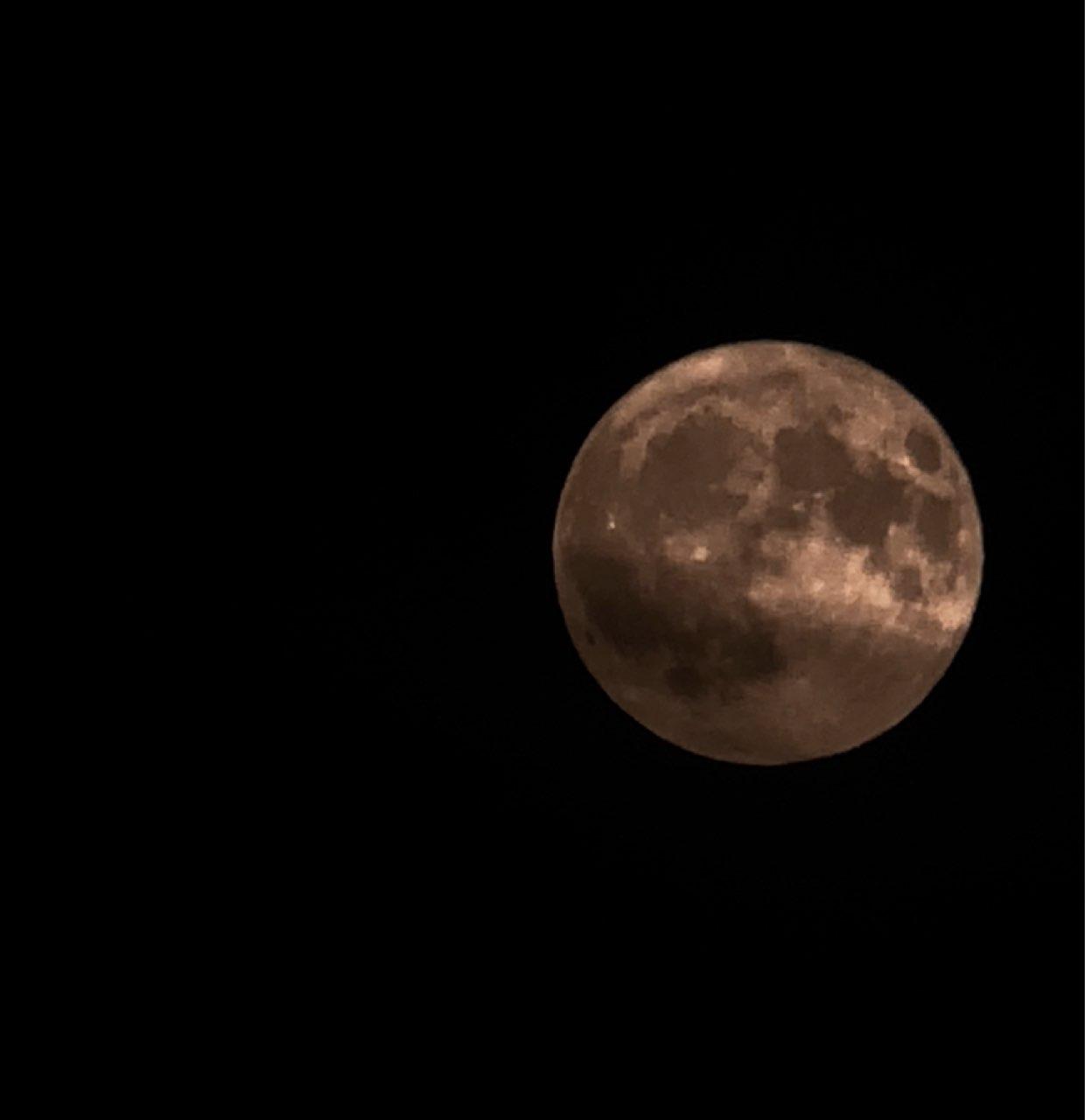 The Moon over Laskod, Hungary — full moon, Lunar Day 16